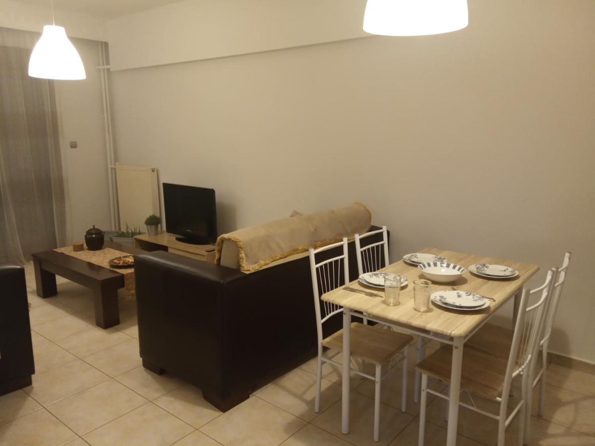 Isavrou Apartment Komotini Buitenkant foto