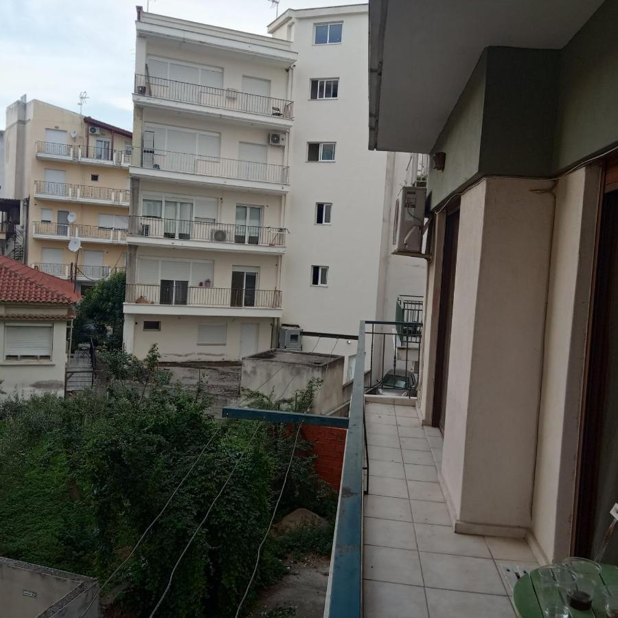 Isavrou Apartment Komotini Buitenkant foto